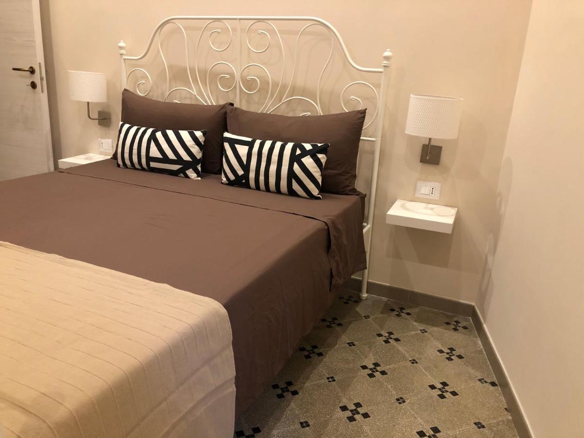 B&B Meliora Rooms Avola Extérieur photo